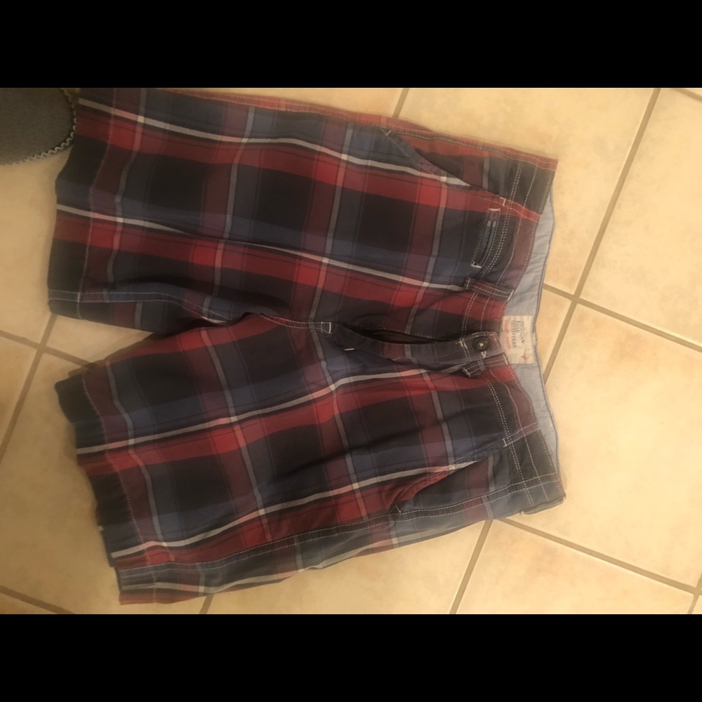 Plaid American eagle cargo shorts